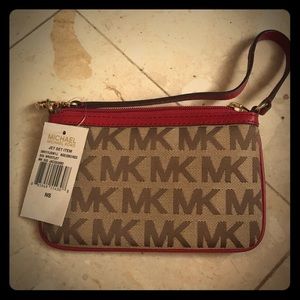 Michael Kors Jet Set Item